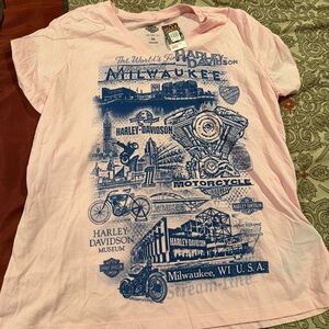 Harley Davidson Pink Wisconsin Museum V-Neck Tee - Women’s 2XL - New with Tags!